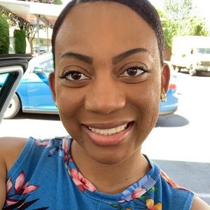 Meet your Posher, Amber